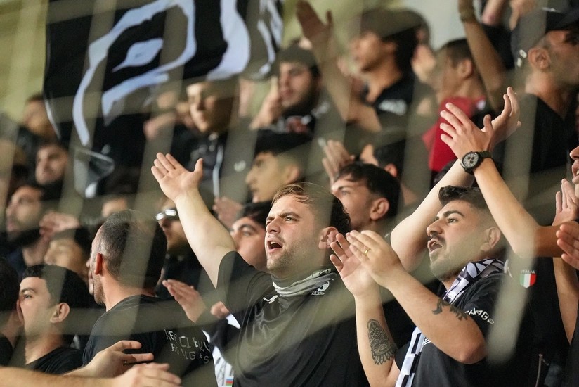 AFFA "Neftçi"ni azarkeşlərinə görə cərimələdi