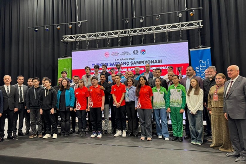 Azərbaycan şahmatçıları türkdilli dövlətlər arasında yarışın qalibi olublar