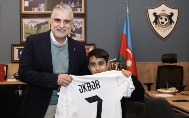 Tahir Gözəl Əkbərlə görüşdü