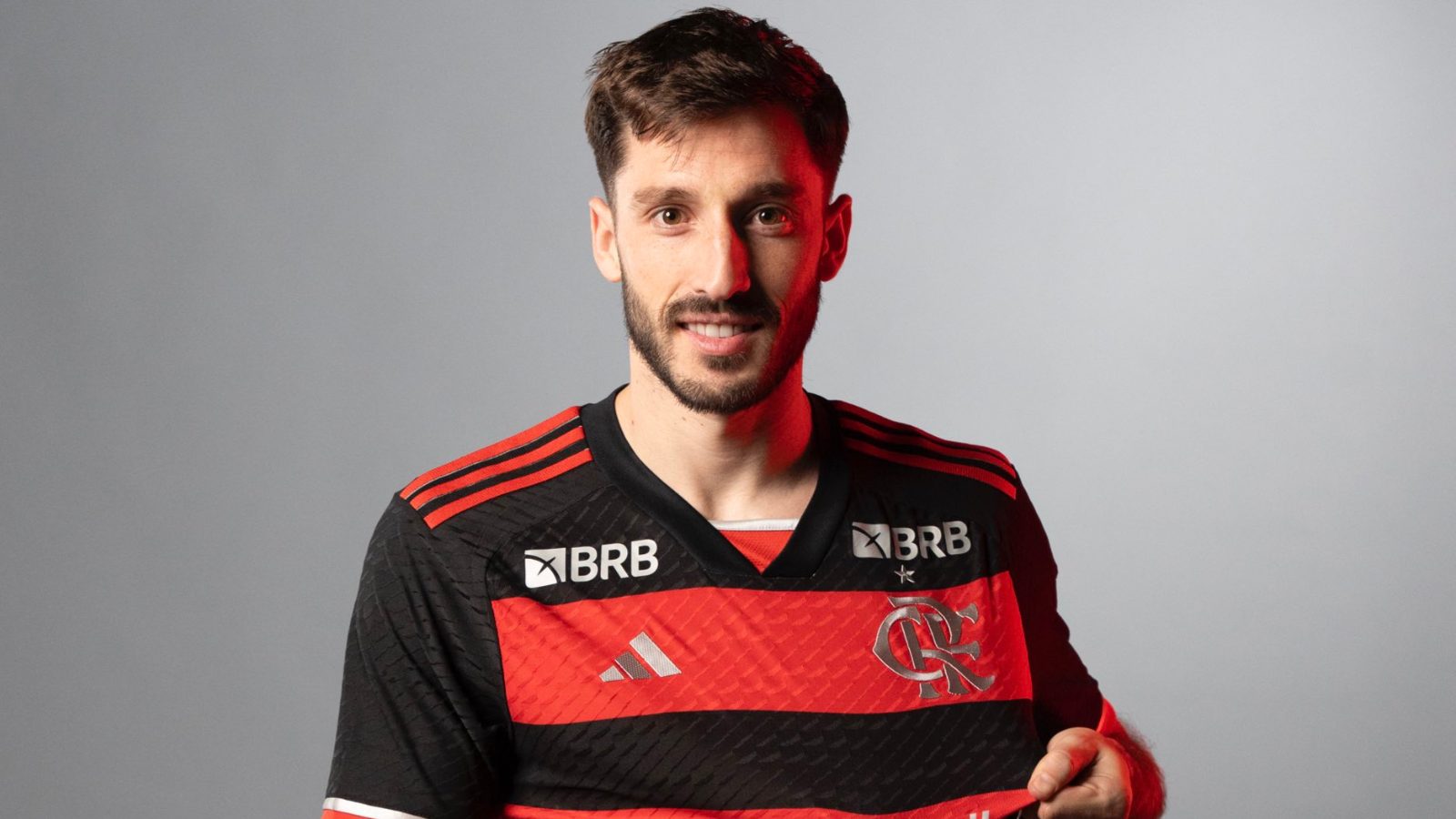 “Spartak” “Flamenqo”nun müdafiəçisi ilə bağlı danışıqlara başladı