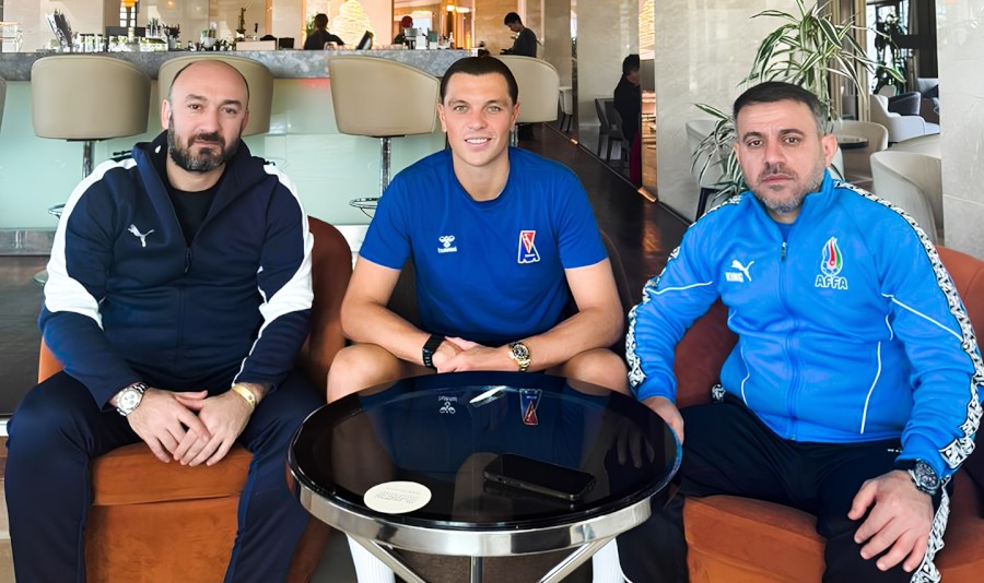 Ayxan Abbasov Antalyada Renat Dadaşovla görüşdü