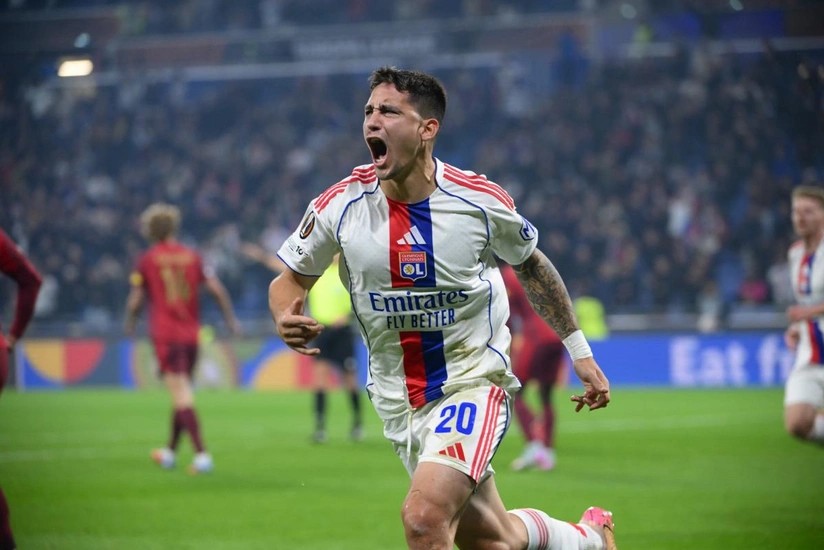 La Liqa klubunda yeni hücumçu