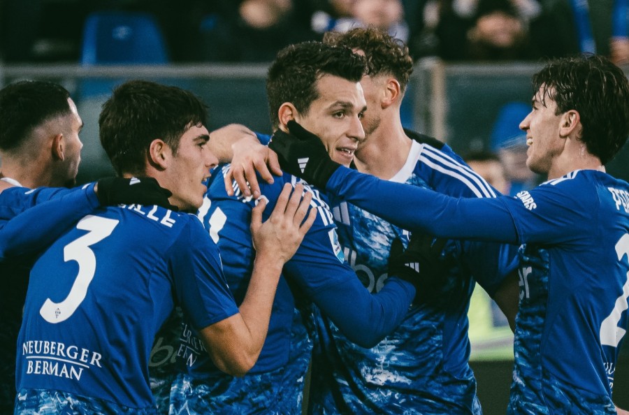 &ldquo;Fiorentina&rdquo; uduzdu, &ldquo;Komo&rdquo; darmadağına sevindi