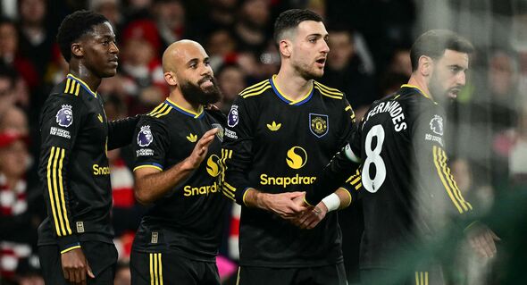 &ldquo;Mançester Yunayted&rdquo; &ldquo;Arsenal&rdquo;a da qalib gəldi