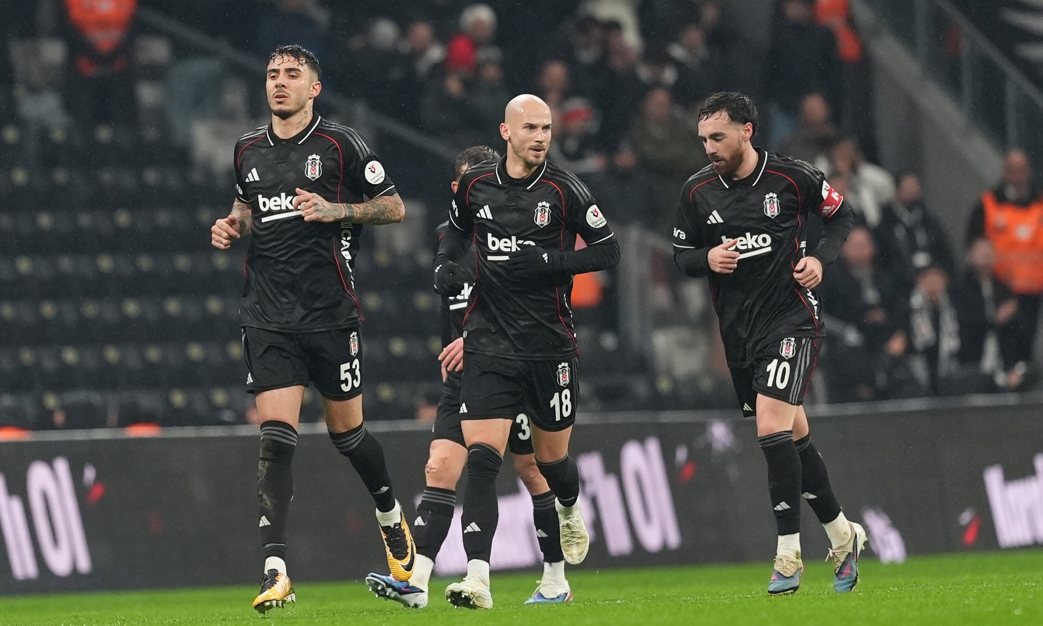 &ldquo;Beşiktaş&rdquo;dan çətin qələbə