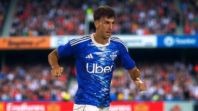 &ldquo;Real&rdquo; &ldquo;Komo&rdquo;nun müdafiəçisi ilə maraqlanır