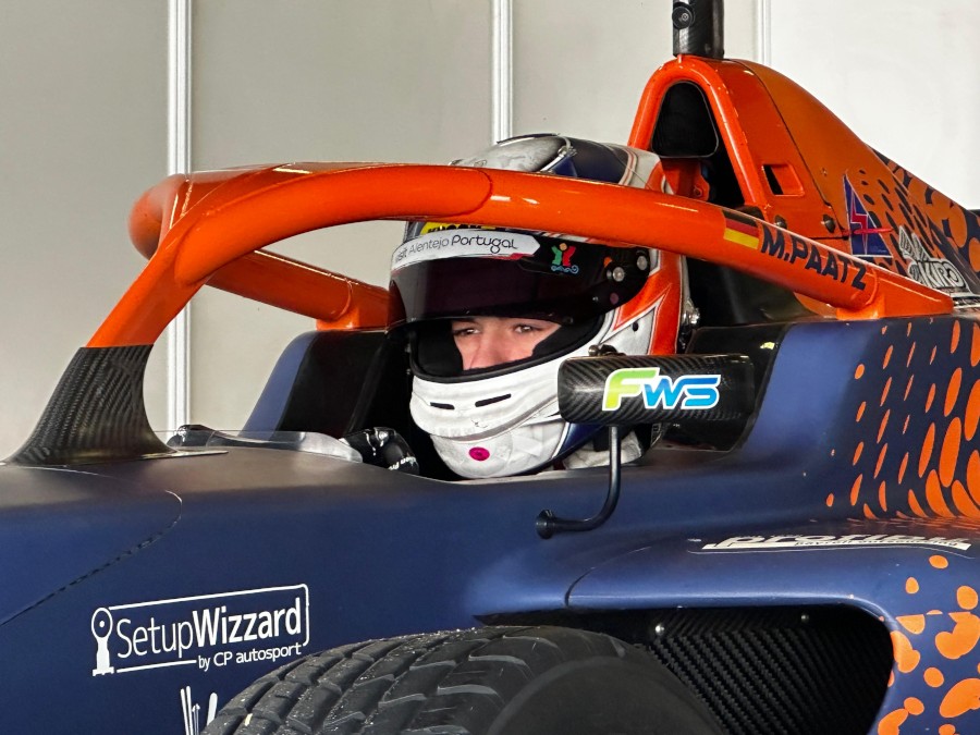 Azərbaycanlı pilot Portimao trekində debüt etdi