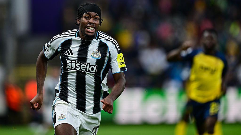 “Qarabağ” qeyri-adi komandadır” - “Nyukasl”ın futbolçusu