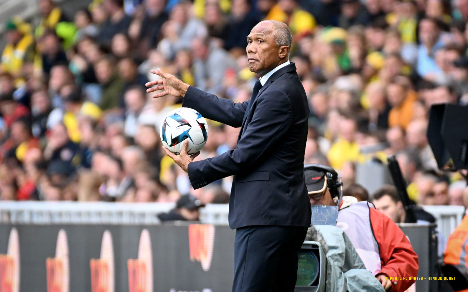 &ldquo;Paris&rdquo; baş məşqçisini qovdu