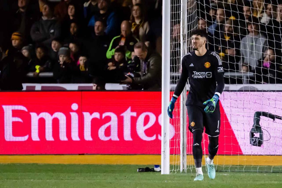 Altay Bayındır Türkiyə Super Liqasına qayıda bilər