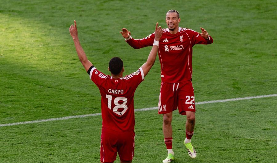 “Liverpul”dan darmadağın, “Mançester Siti”dən çətin qələbə