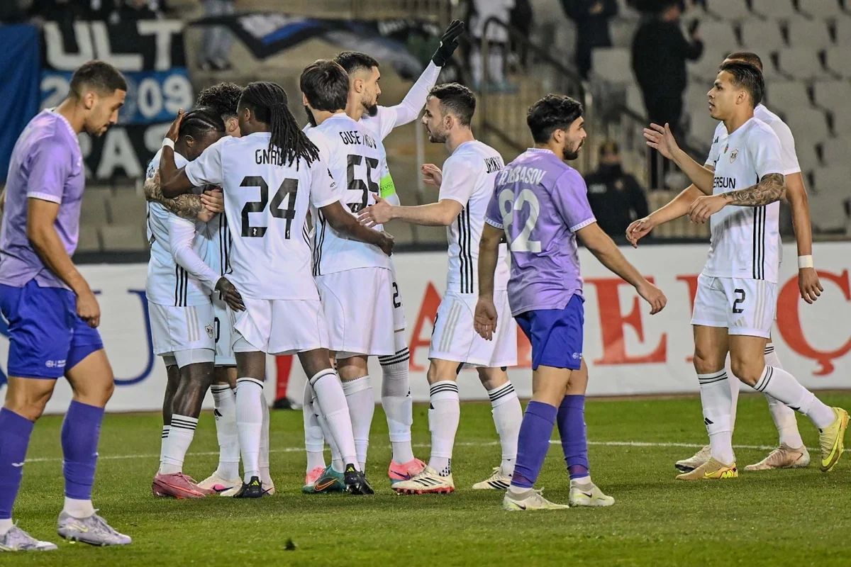 "Qarabağ" "Neftçi"nin rekorduna şərik oldu