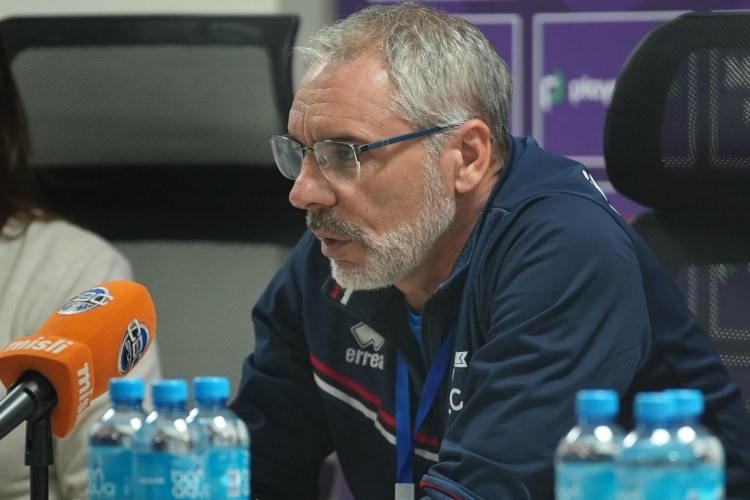 &ldquo;Öz səhvlərimizin ucbatından çox qol buraxdıq&rdquo;