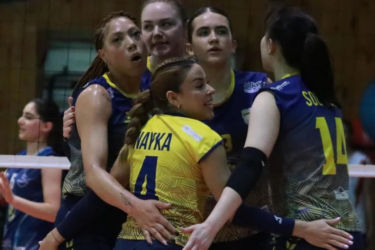 &ldquo;Azərreyl&rdquo; və &ldquo;DH Volley&rdquo;dən qələbə