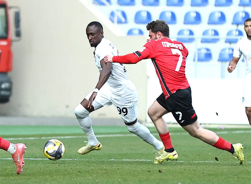 &ldquo;Turan Tovuz&rdquo; yeni rekordun bir addımlığında