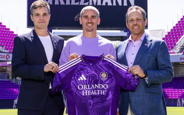 Qrizmann MLS klubu ilə müqavilə bağladı