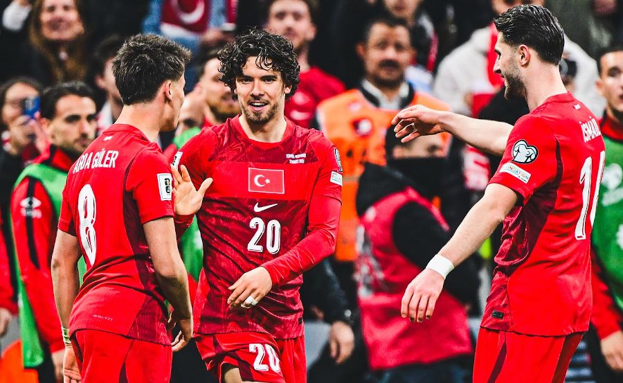 Türkiyə millisi pley-offun finalına yüksəldi