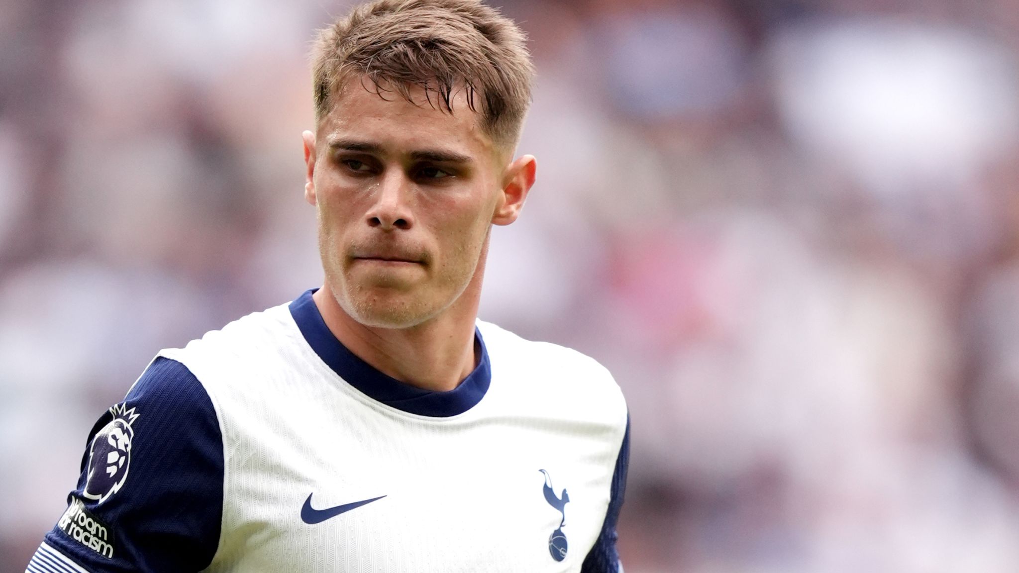 Müdafiəçisi “Tottenem”lə müqaviləsini yeniləməkdən imtina etdi