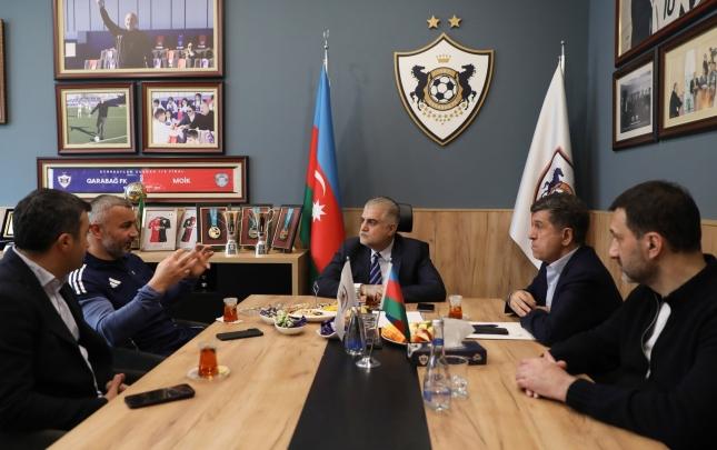 “Qarabağ”da iclas keçirildi