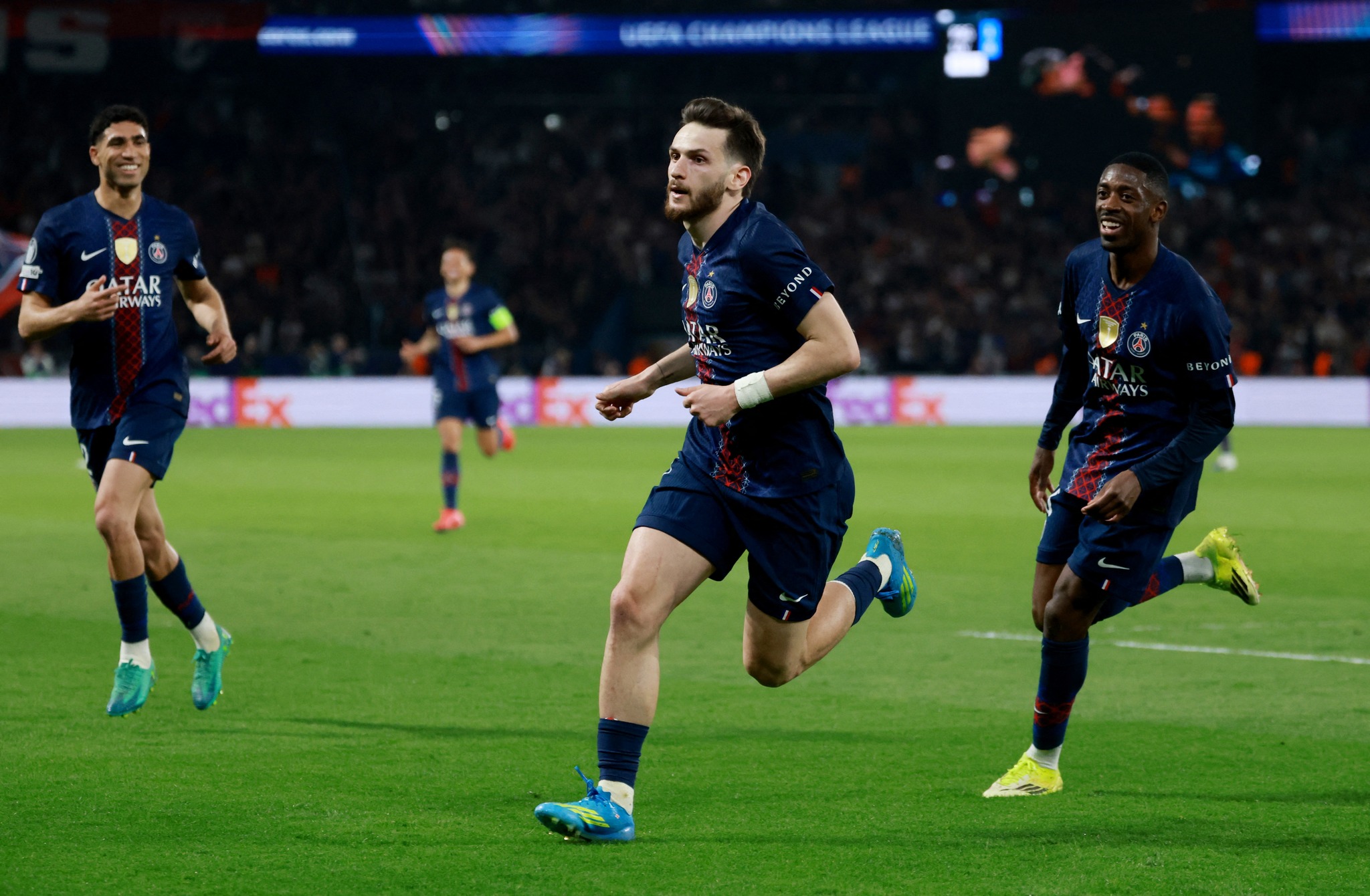 “Atletiko” “Barselona”ya, PSJ “Liverpul”a qalib gəldi