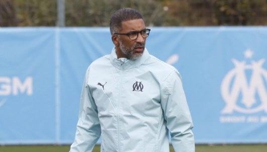 Seneqallı məşqçinin evi soyuldu