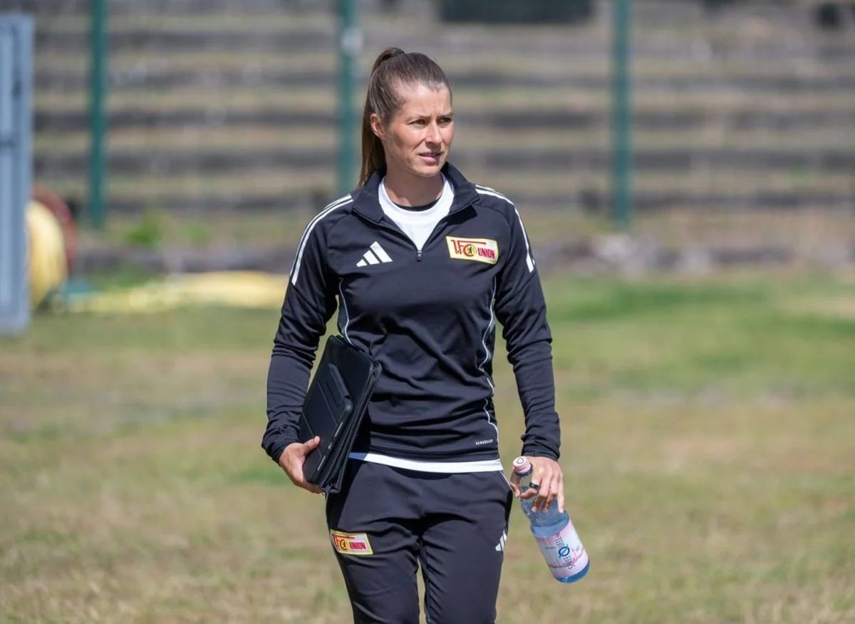 Bundesliqa klubu qadın baş məşqçiyə tapşırıldı