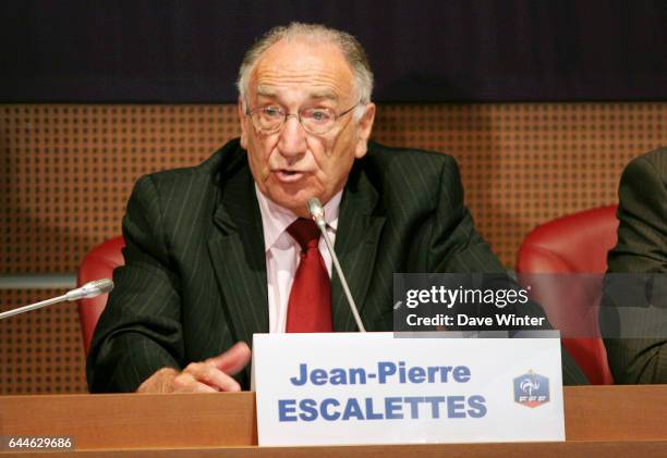 Fransa Futbol Federasiyasının keçmiş rəhbəri vəfat etdi