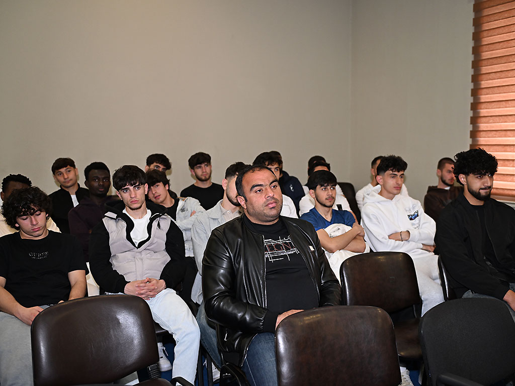 “Cəbrayıl” üçün danışılmış oyunlara qarşı sessiya