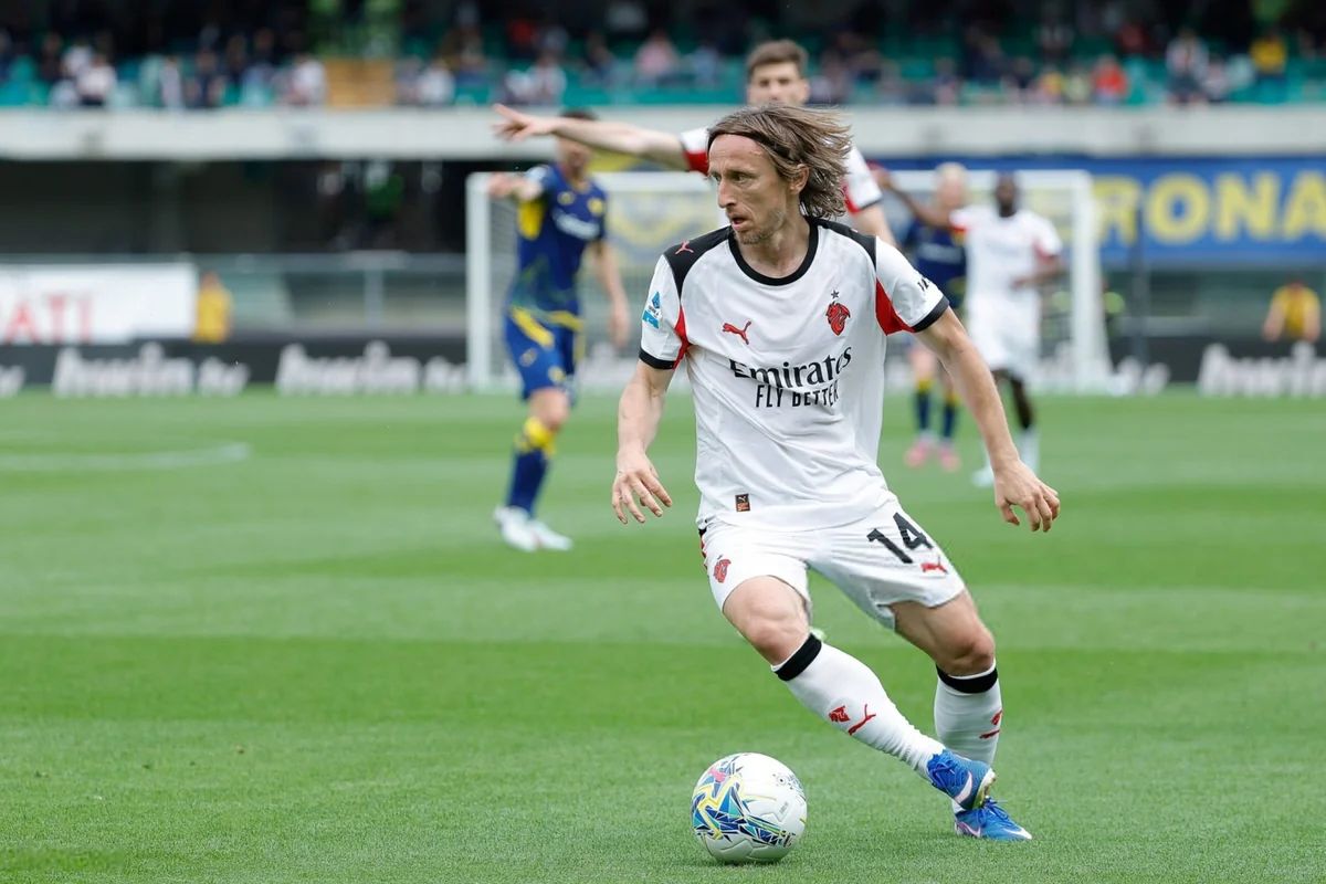 Xorvatiyada 14-cü dəfə ilin futbolçusu seçildi