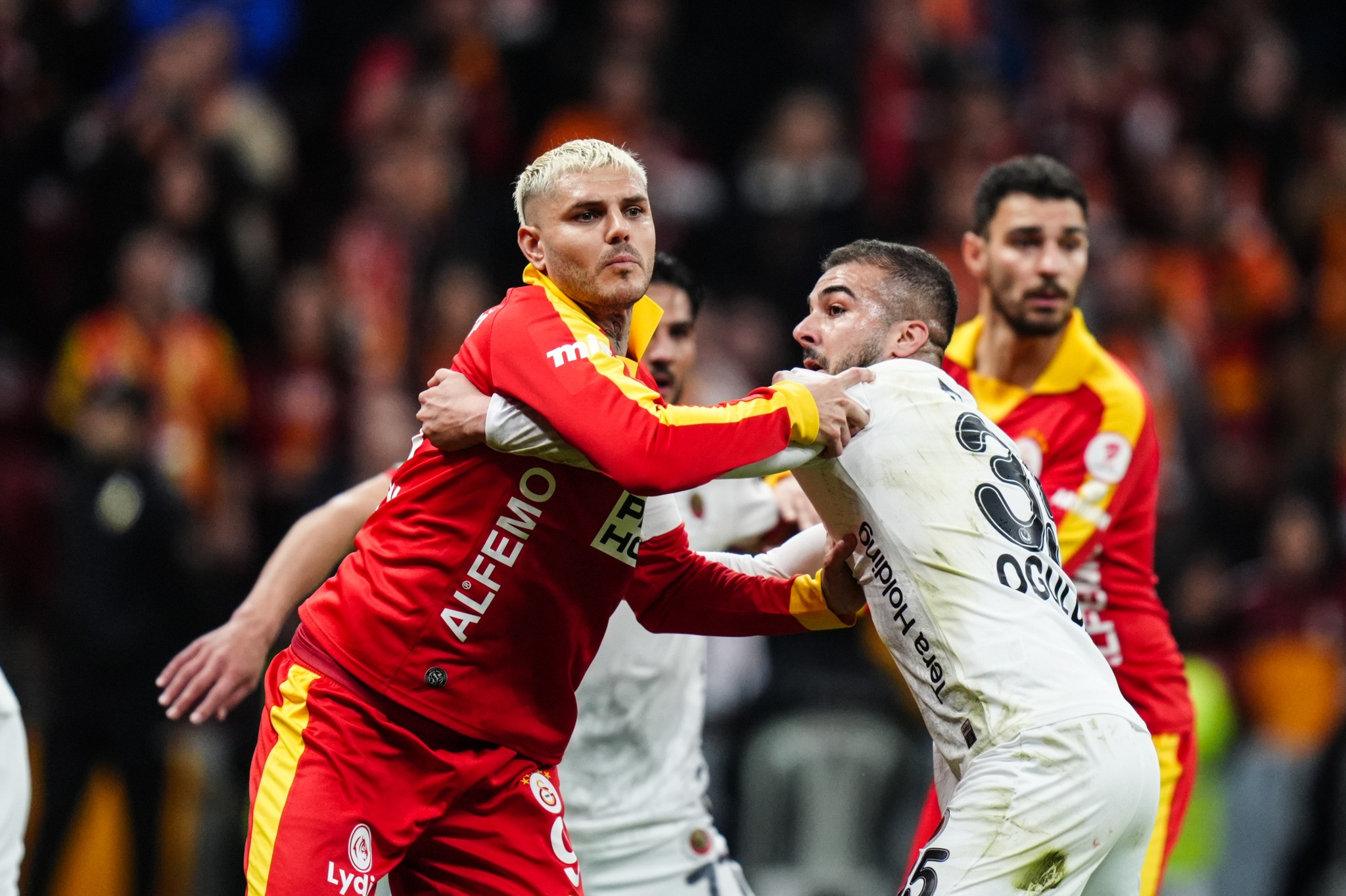 &ldquo;Qalatasaray&rdquo; da kubokla vidalaşdı