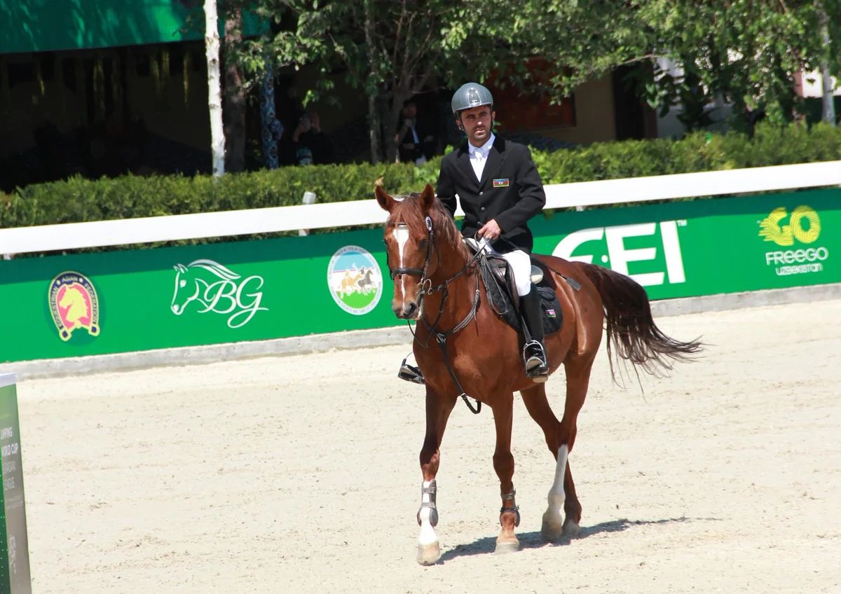Hümbətov Daşkənddə beynəlxalq yarışda iştirak edib