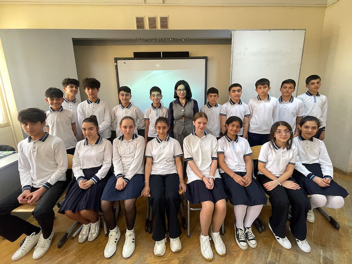 UEFA-nın dəstəyi ilə Bakıda uşaq hüquqlarının qorunmasına dair seminar