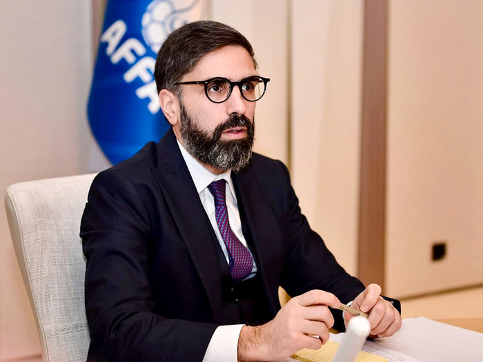 Rövşən Nəcəf müxtəlif federasiyaların prezidentləri ilə görüşüb