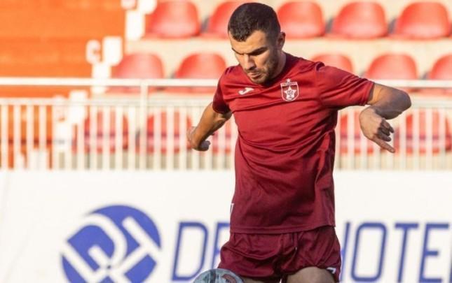 Vüsalın komandası evdə 4 qola üzüldü