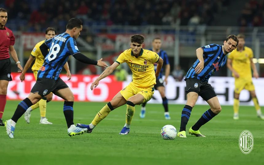 &ldquo;Milan&rdquo; uduzdu, &ldquo;Roma&rdquo; qalib gəldi
