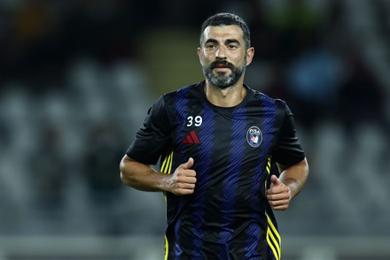 Veteran müdafiəçisi &ldquo;Piza&rdquo; ilə yollarını ayırdı