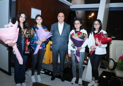 “Erməni şahmatçı üzərində qələbəm medal qazanmağımda rol oynadı”