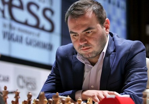 Şəhriyar Karlsen üzərində qələbə ilə başladı