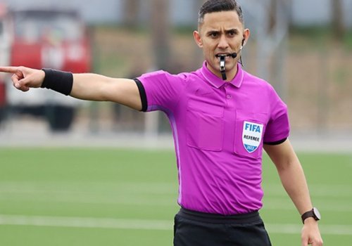 Azərbaycanlı hakimlər Konfrans Liqasının matçına təyinat aldılar