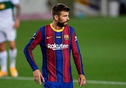 “Barselona”ya 50 milyon avro bağışladı - Karyerasını bitirən Pike