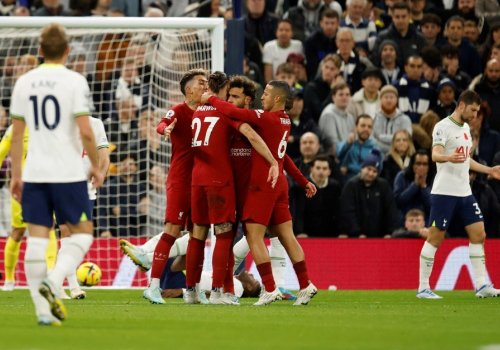 “Arsenal” “Çelsi”yə, “Liverpul” “Tottenhem”ə qalib gəldi