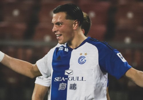 Renat “Qrasshopper”ə qələbə qazandırdı