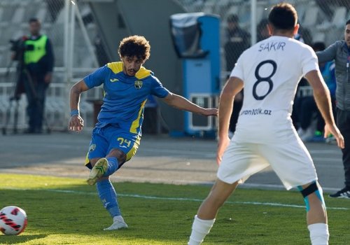 Qərb derbisində heç-heçə - VİDEO