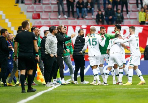 “Kayserispor” “Konyaspor”a evdə uduzdu