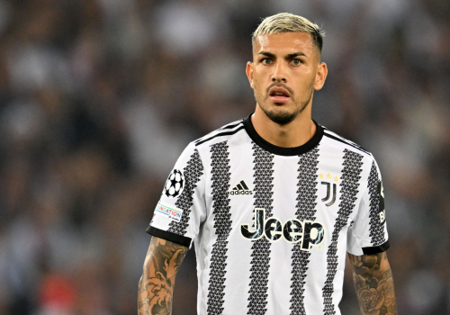 PSJ-nin futbolçuları Paredesi komandada istəmir