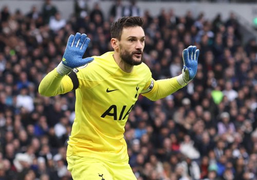Lloris karyerasına ərəb klubunda davam edə bilər