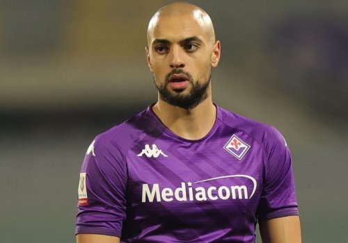 Amrabat Premyer Liqada qalır?