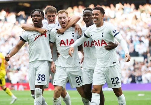 “Tottenhem” yayda 11 futbolçusunu satmağa hazırdır
