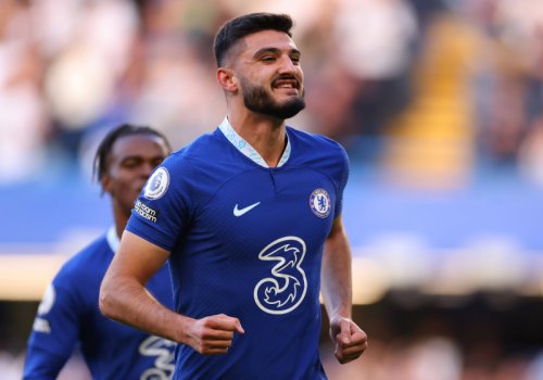 Broya “Everton”a keçə bilər