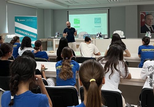AMADA qadın voleybolçular üçün seminar təşkil edib